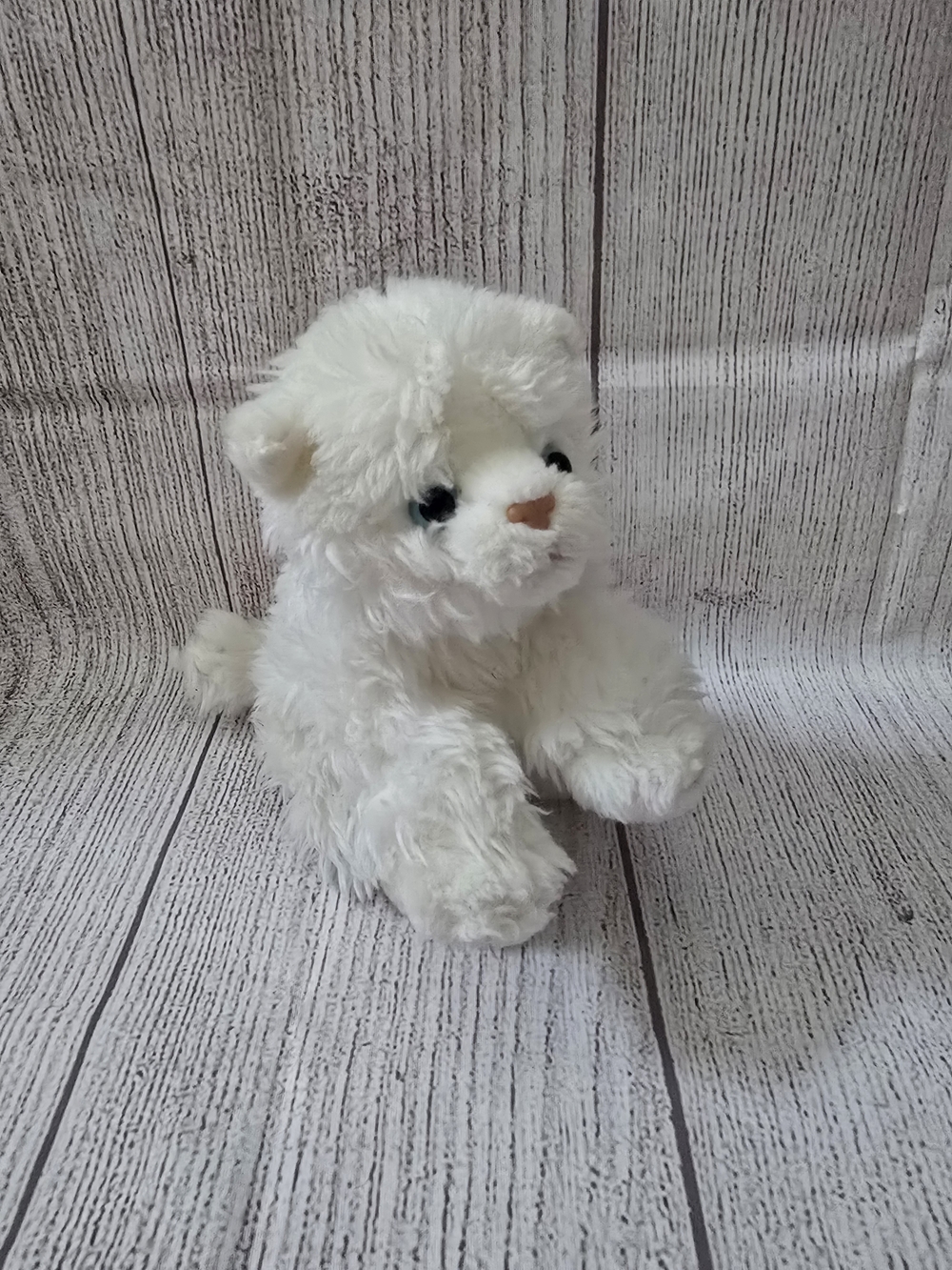 Animal Alley White Kitty Cat Plush Blue Eyes 8" Realistic Stuffed Animal